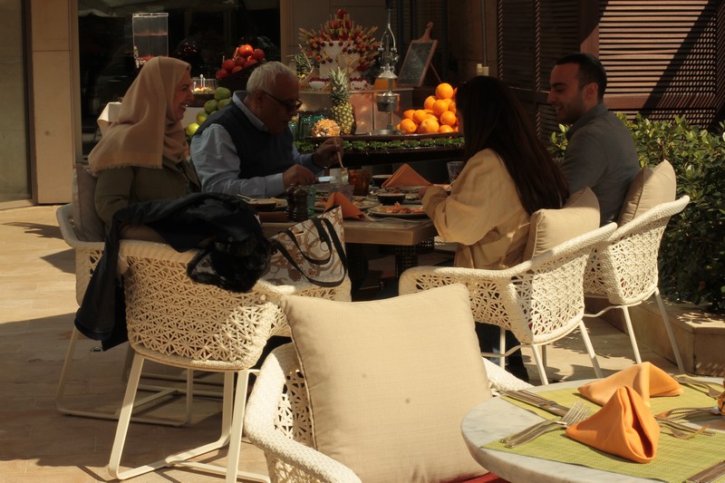Sunday Buffet at Kempinski Summerland Hotel